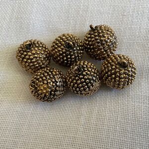 Vintage Rare 6 Round Gold Tone Decorative Coat Jacket Metal Buttons